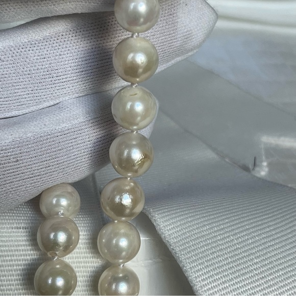 Akoya 18” Pearl Necklace - Picture 10 of 12